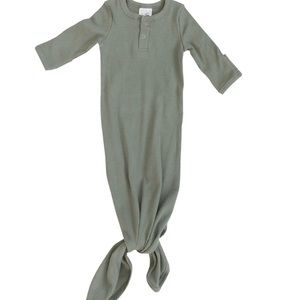 Mebie Baby Knot gown